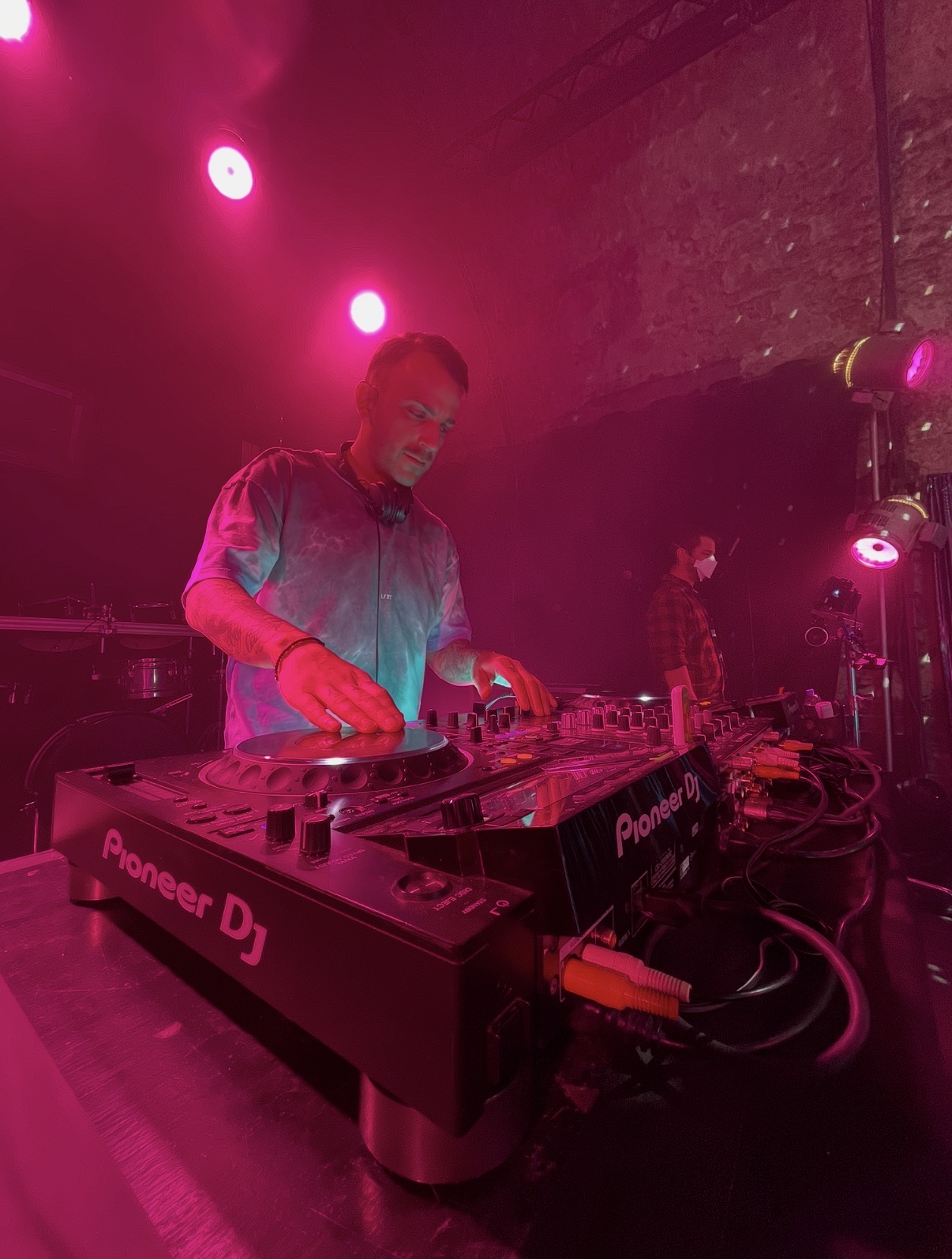 DJ AND-J performing live